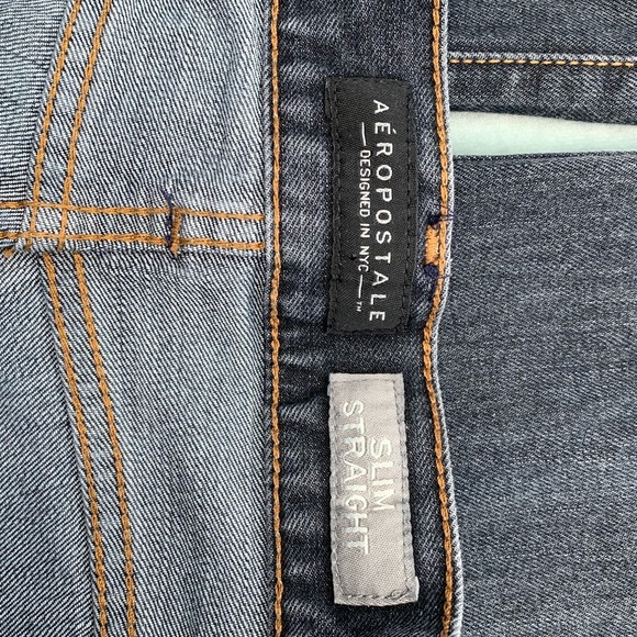 2 for 21 ❤️❤️ Aeropostale plain jeans - Picture 2 of 3